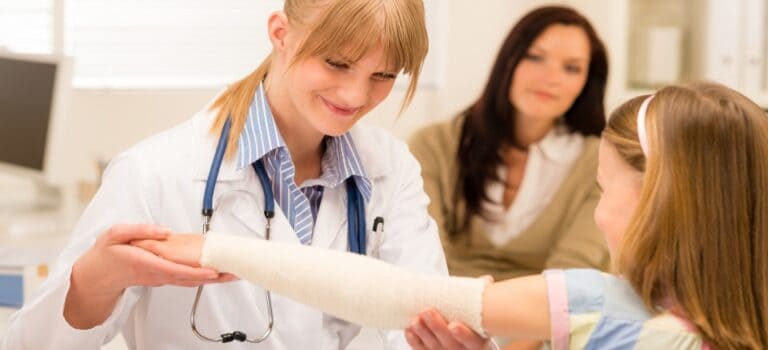 Pediatric Orthopedic Surgeon India | Amandeep Hospital